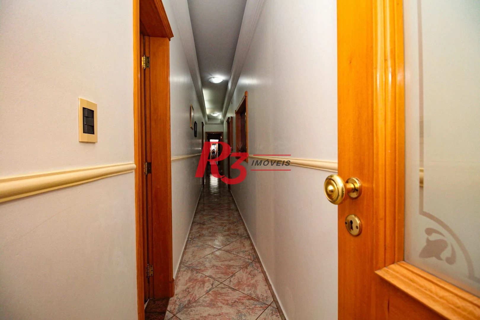 Sobrado com 5 dormitórios à venda, 258 m² - Embaré - Santos/SP
