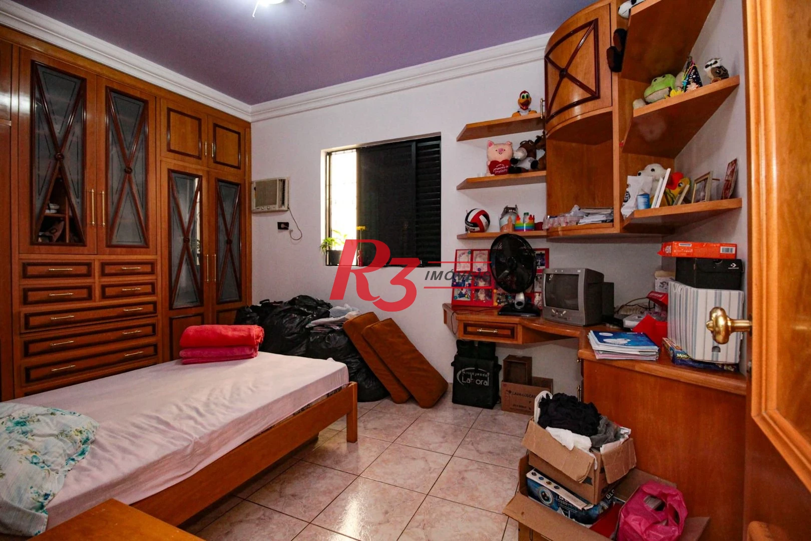 Sobrado com 5 dormitórios à venda, 258 m² - Embaré - Santos/SP