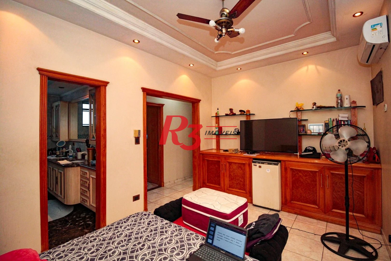 Sobrado com 5 dormitórios à venda, 258 m² - Embaré - Santos/SP