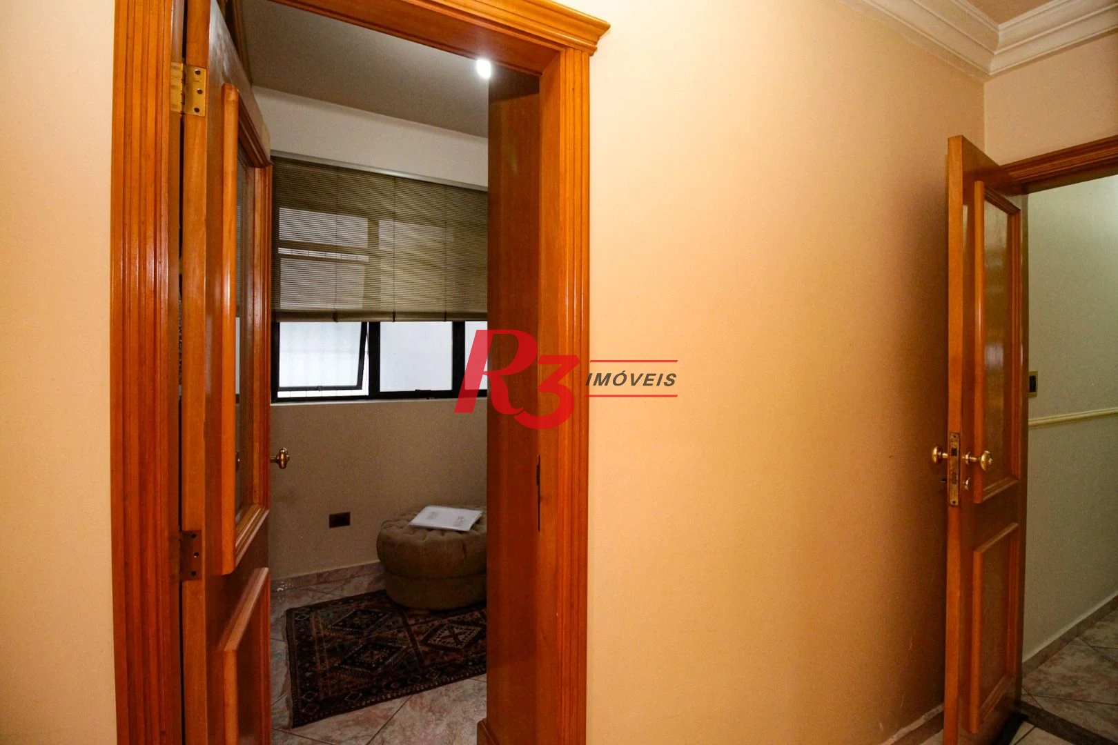 Sobrado com 5 dormitórios à venda, 258 m² - Embaré - Santos/SP