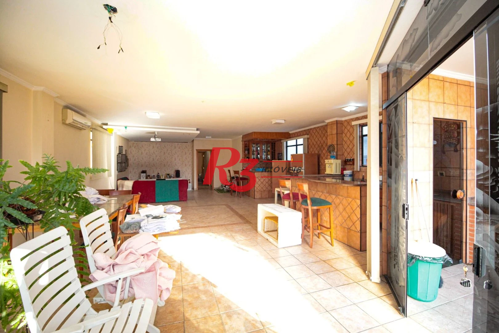 Sobrado com 5 dormitórios à venda, 258 m² - Embaré - Santos/SP