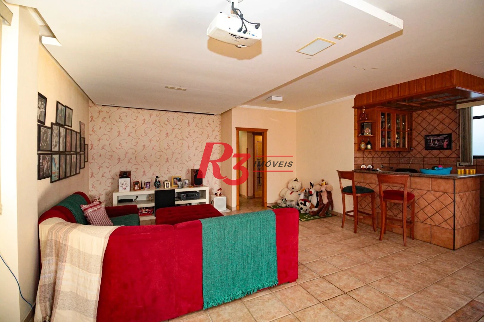Sobrado com 5 dormitórios à venda, 258 m² - Embaré - Santos/SP