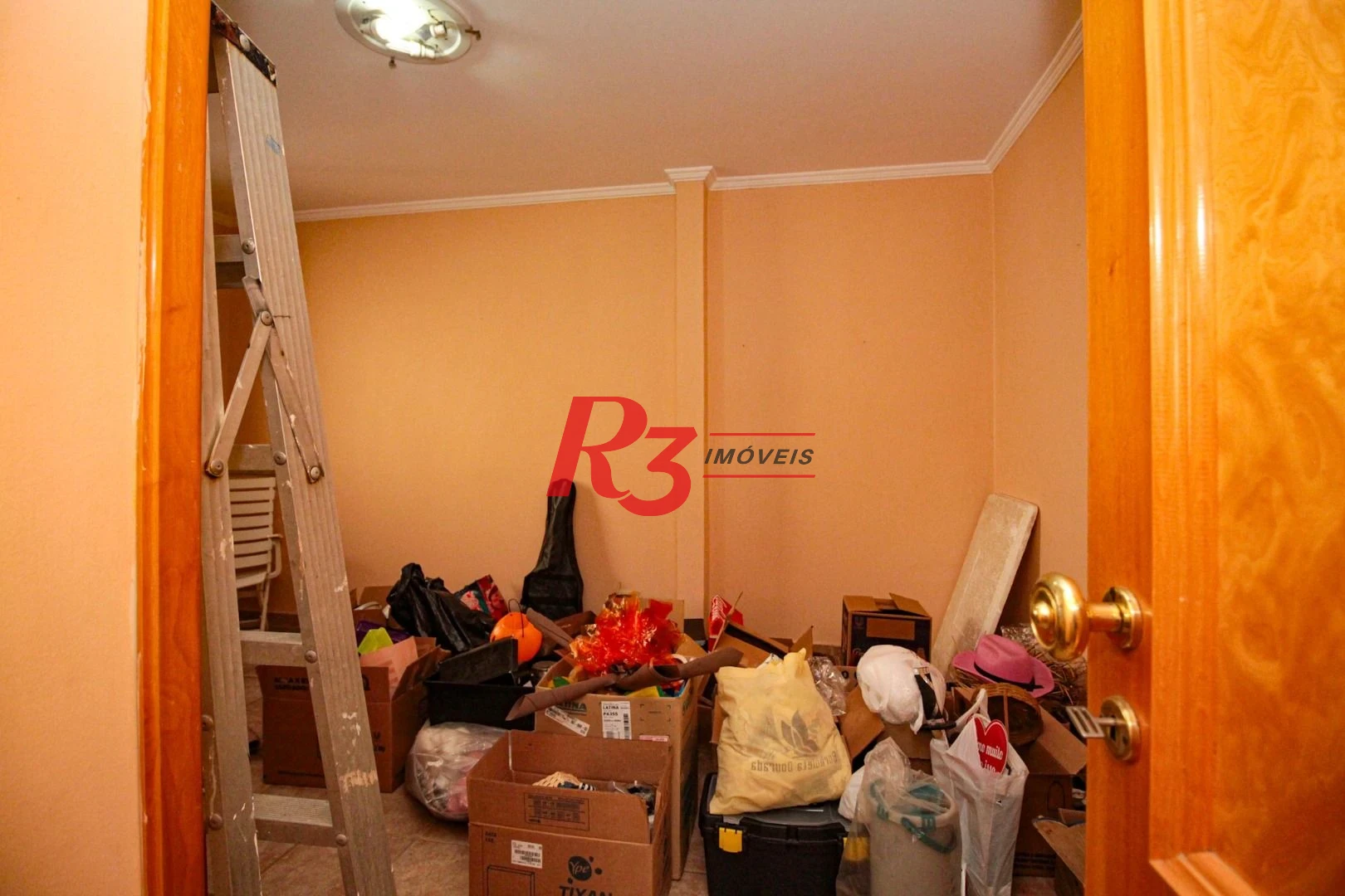 Sobrado com 5 dormitórios à venda, 258 m² - Embaré - Santos/SP