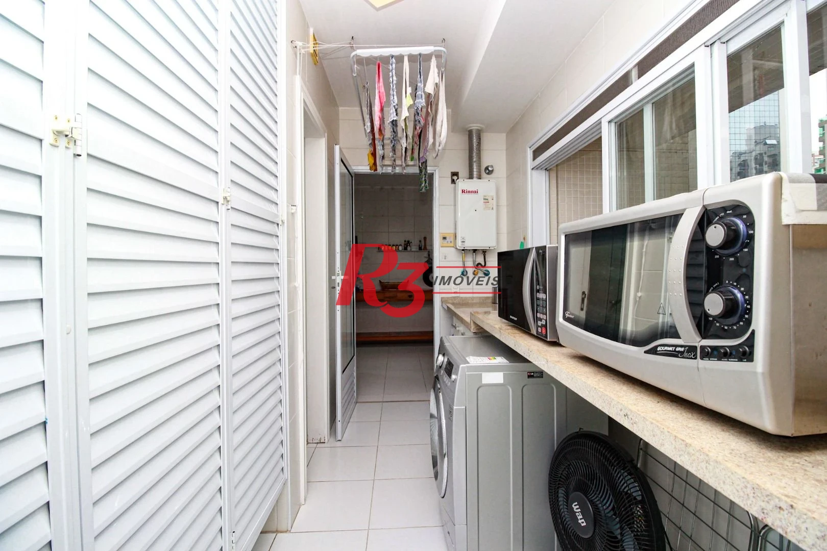 Apartamento com 3 dormitórios à venda, 189 m² - Ponta da Praia - Santos/SP
