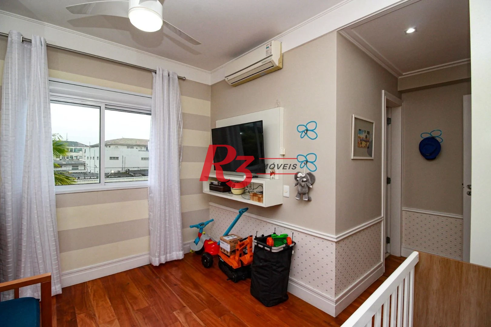 Apartamento com 3 dormitórios à venda, 189 m² - Ponta da Praia - Santos/SP