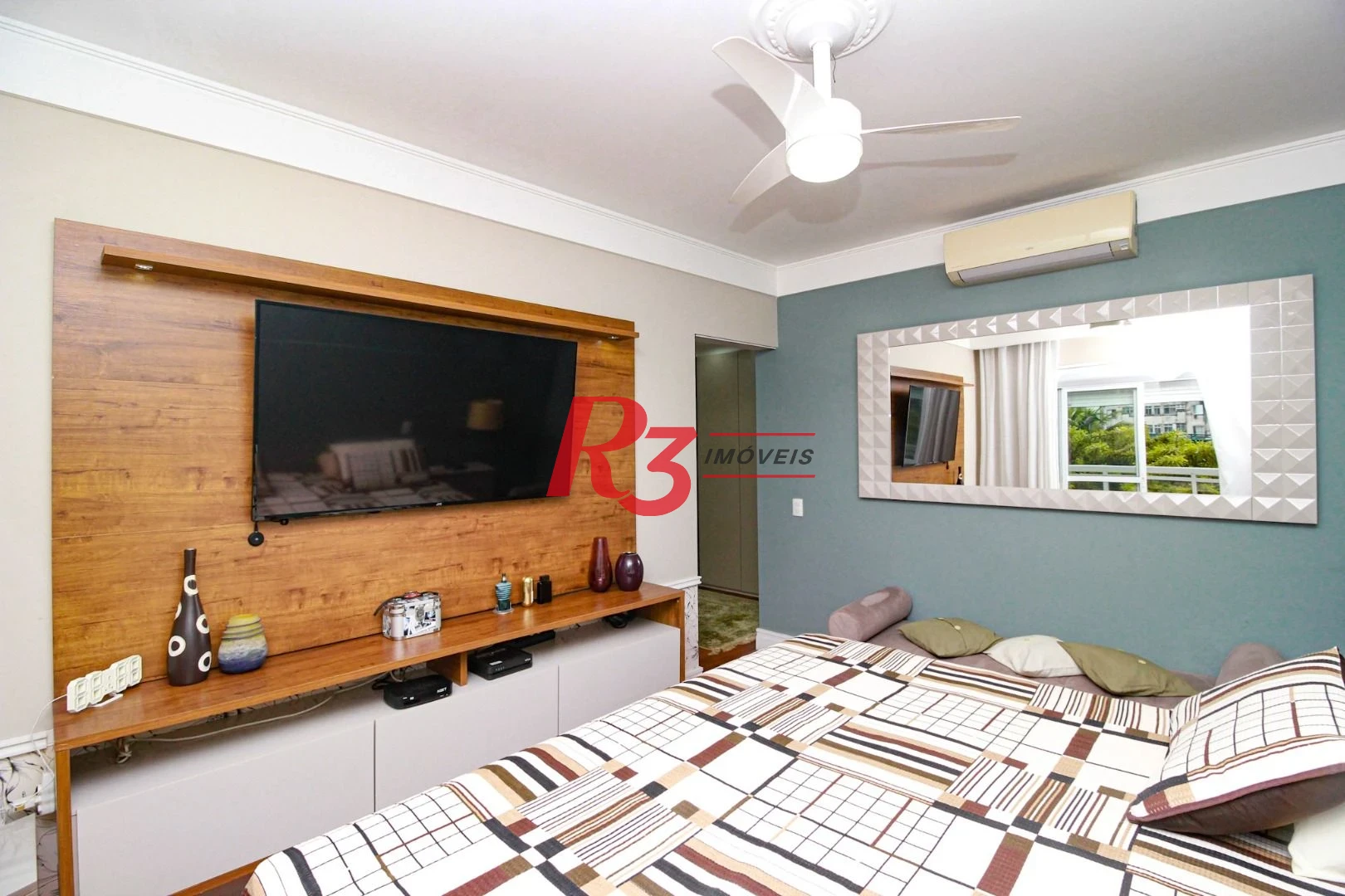 Apartamento com 3 dormitórios à venda, 189 m² - Ponta da Praia - Santos/SP