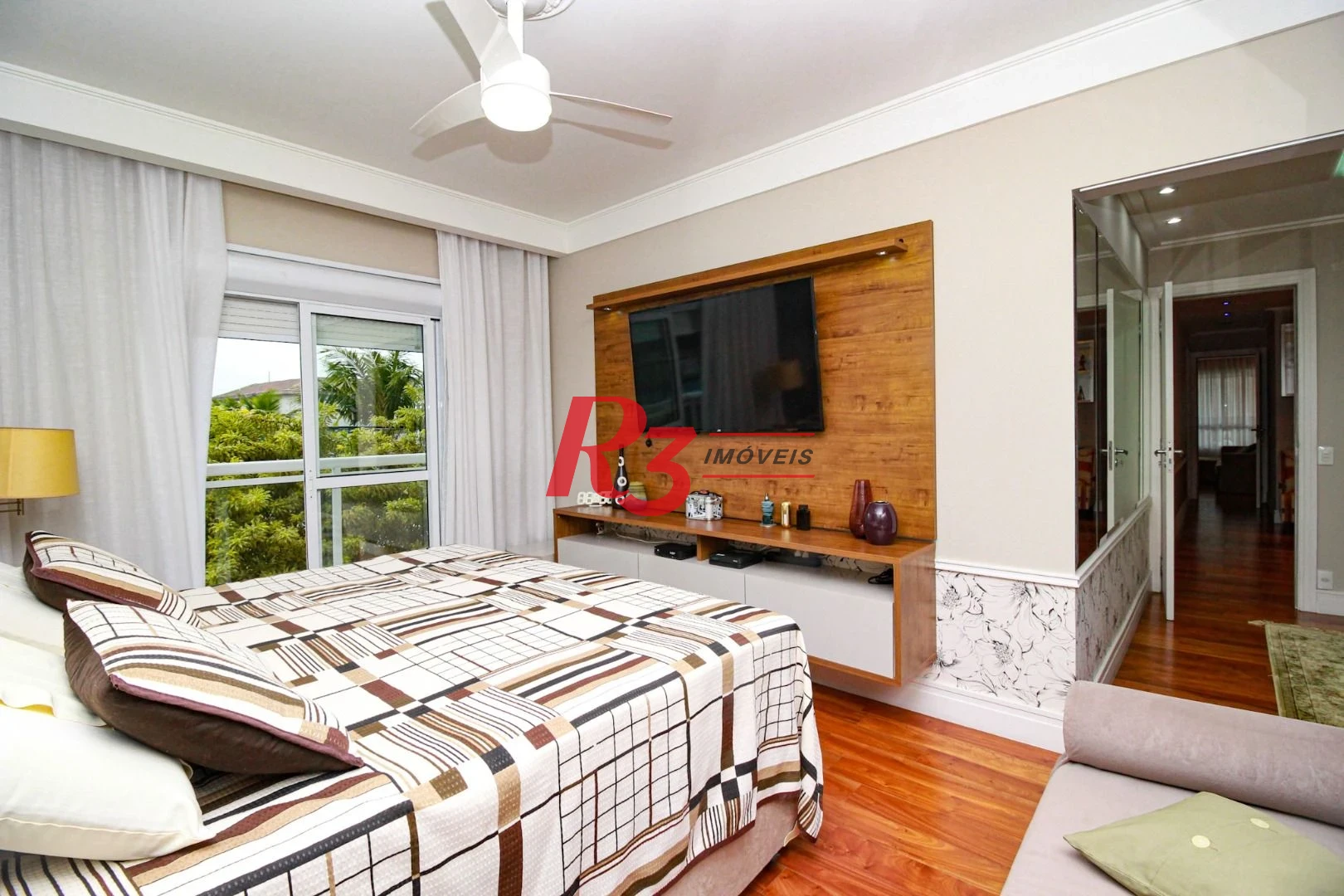 Apartamento com 3 dormitórios à venda, 189 m² - Ponta da Praia - Santos/SP