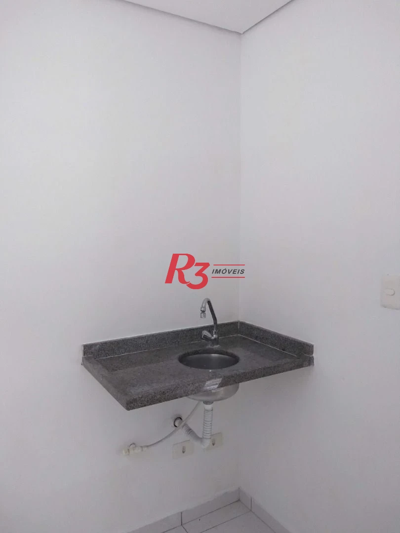 Sobrado com 3 dormitórios para alugar, 210 m² - Pompéia - Santos/SP