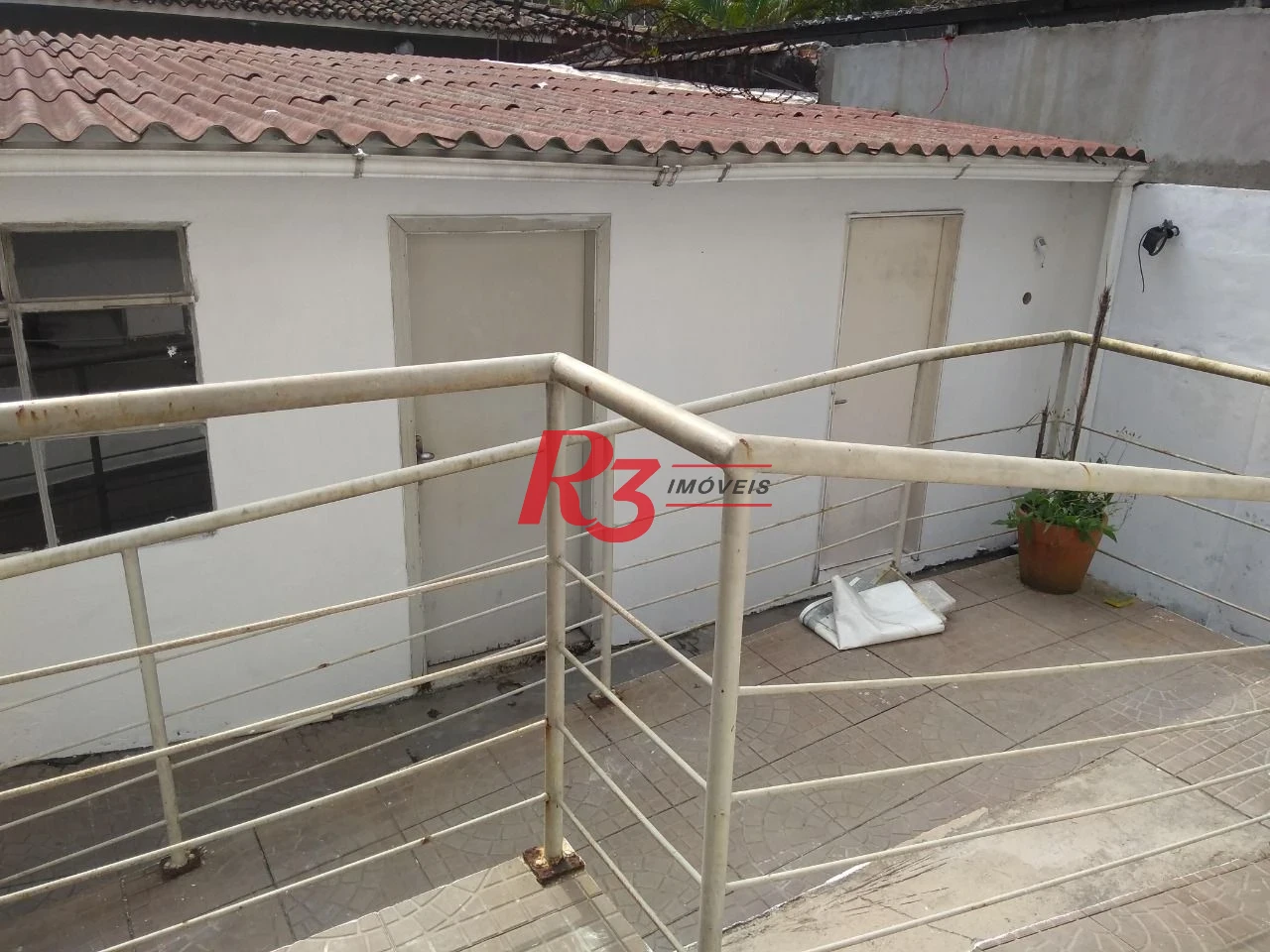 Sobrado com 3 dormitórios para alugar, 210 m² - Pompéia - Santos/SP