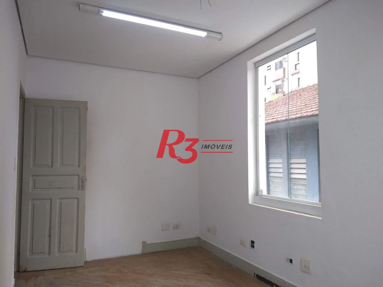Sobrado com 3 dormitórios para alugar, 210 m² - Pompéia - Santos/SP