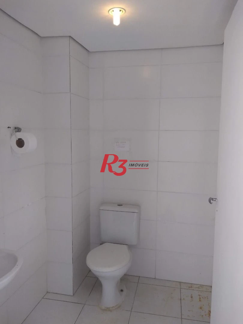 Sobrado com 3 dormitórios para alugar, 210 m² - Pompéia - Santos/SP