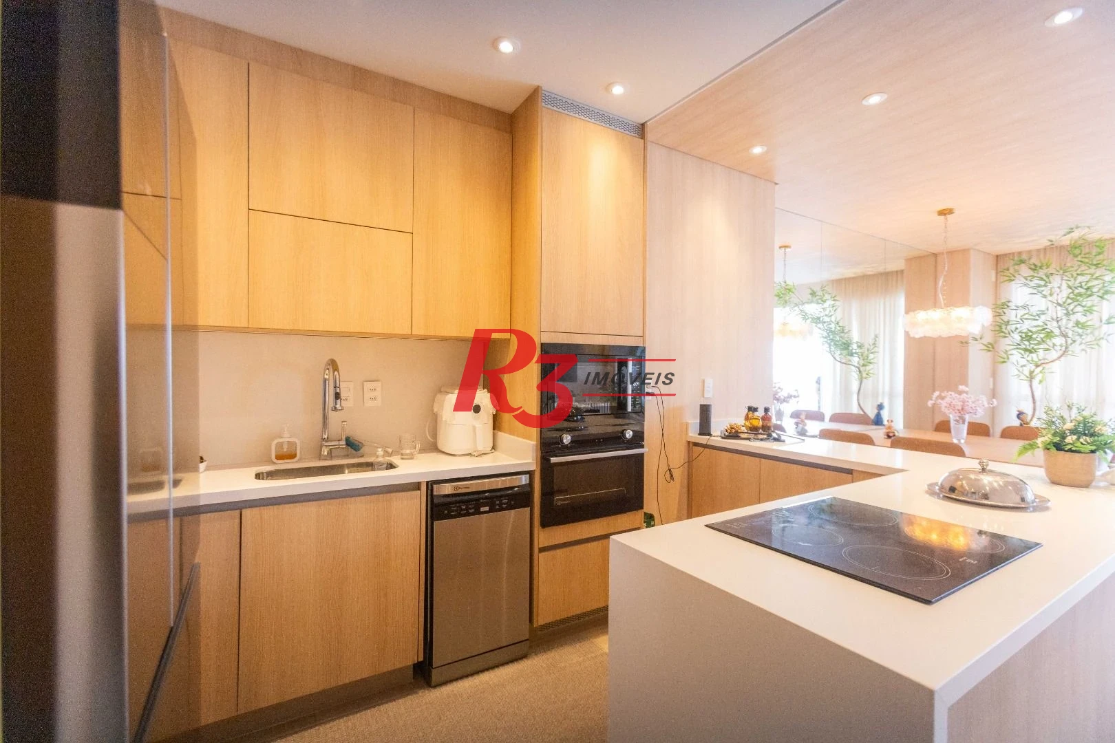 Apartamento com 1 dormitório à venda, 106 m² por R$ 2.200.000,00 - Aparecida - Santos/SP