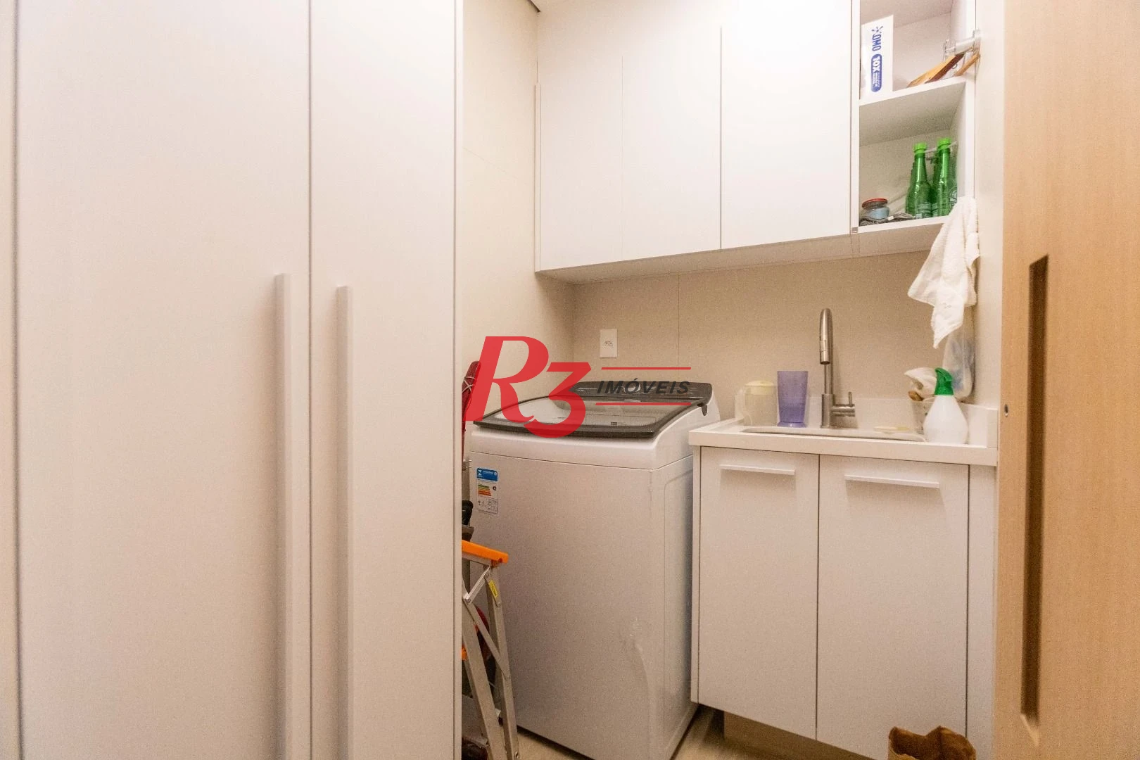 Apartamento com 1 dormitório à venda, 106 m² por R$ 2.200.000,00 - Aparecida - Santos/SP