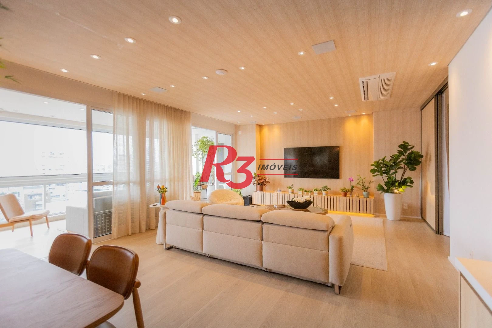 Apartamento com 1 dormitório à venda, 106 m² por R$ 2.200.000,00 - Aparecida - Santos/SP