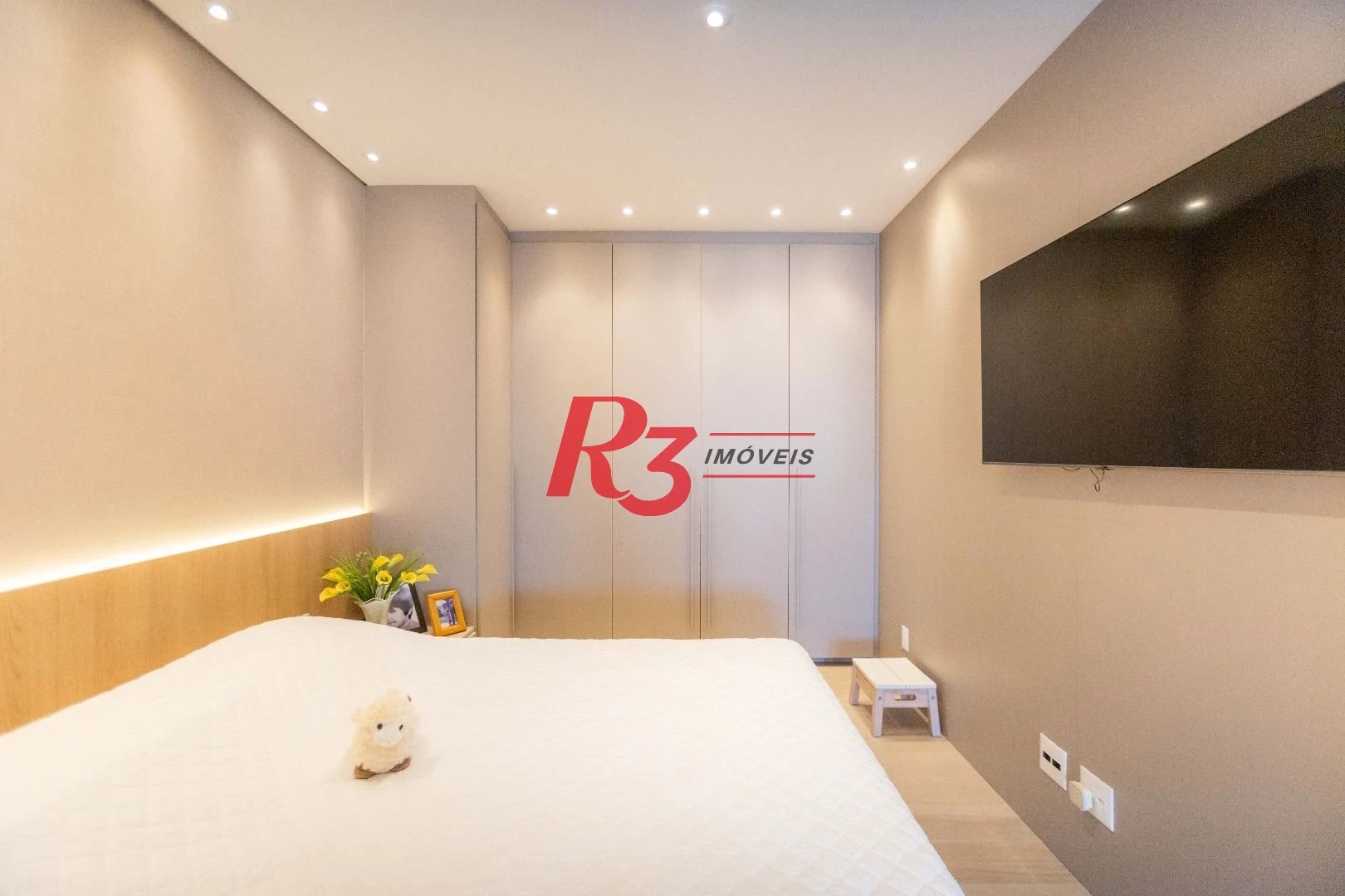 Apartamento com 1 dormitório à venda, 106 m² por R$ 2.200.000,00 - Aparecida - Santos/SP