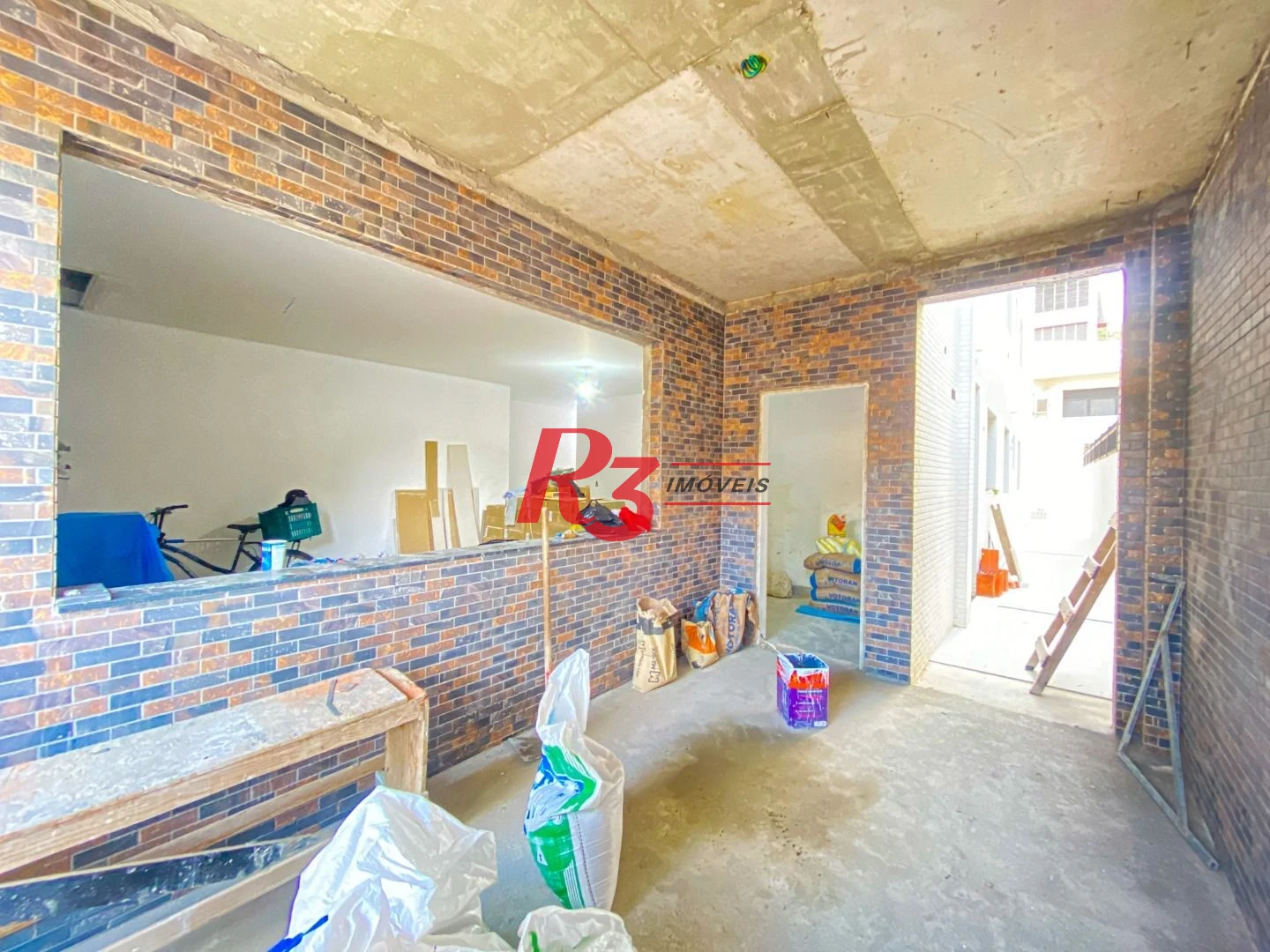 Sobrado com 3 dormitórios à venda, 140 m² - Boqueirão - Santos/SP