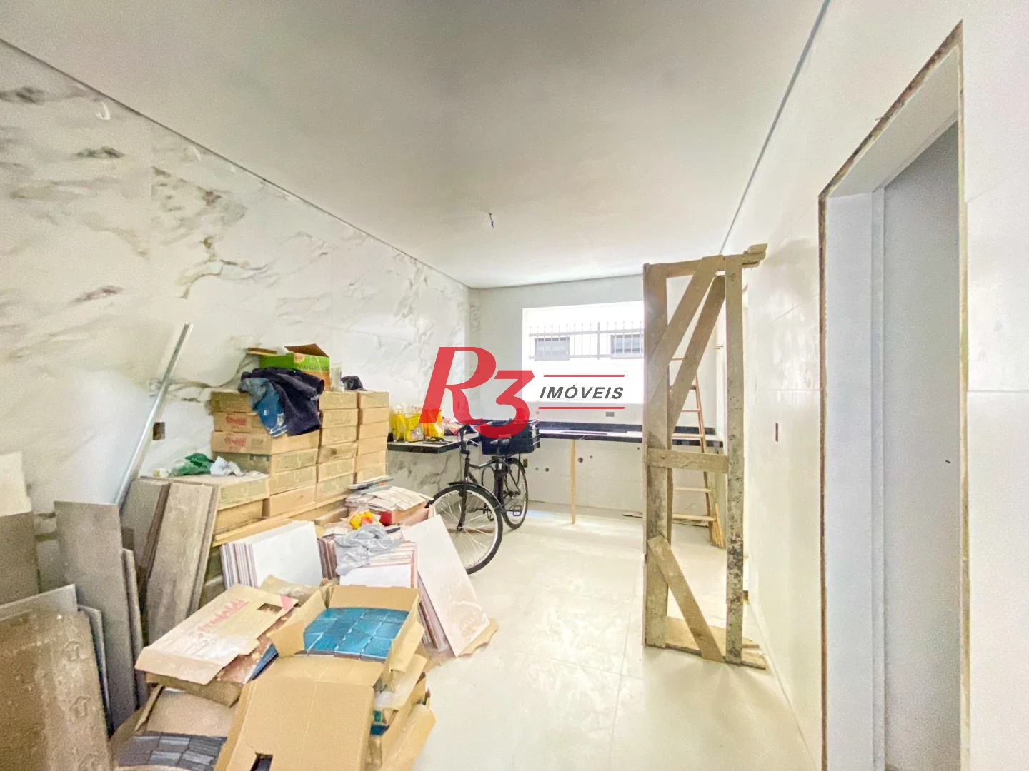 Sobrado com 3 dormitórios à venda, 140 m² - Boqueirão - Santos/SP