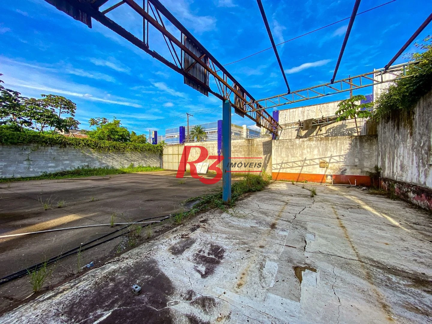 Terreno à venda, 731 m² por R$ 2.600.000,00 - Vila Matias - Santos/SP