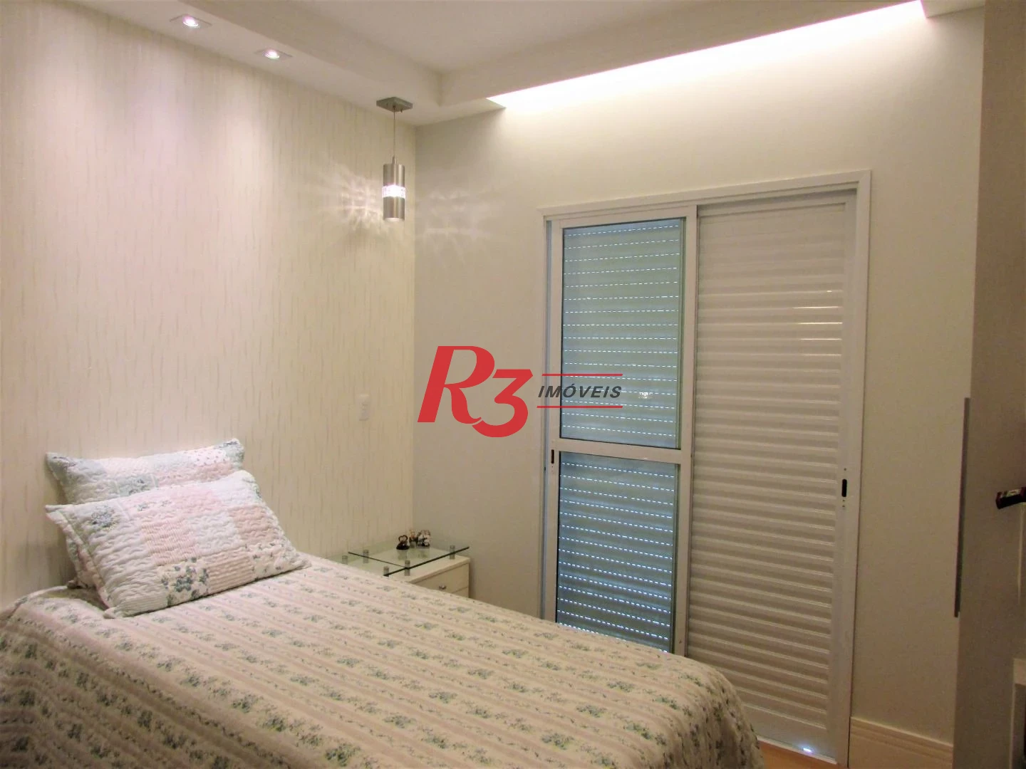 Apartamento com 3 dormitórios para alugar, 178 m² por R$ 19.000,00/mês - Gonzaga - Santos/SP