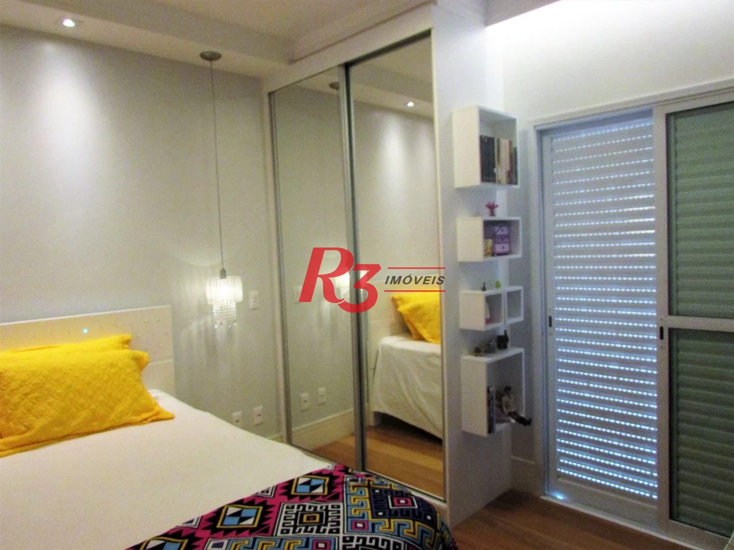 Apartamento com 3 dormitórios para alugar, 178 m² por R$ 19.000,00/mês - Gonzaga - Santos/SP