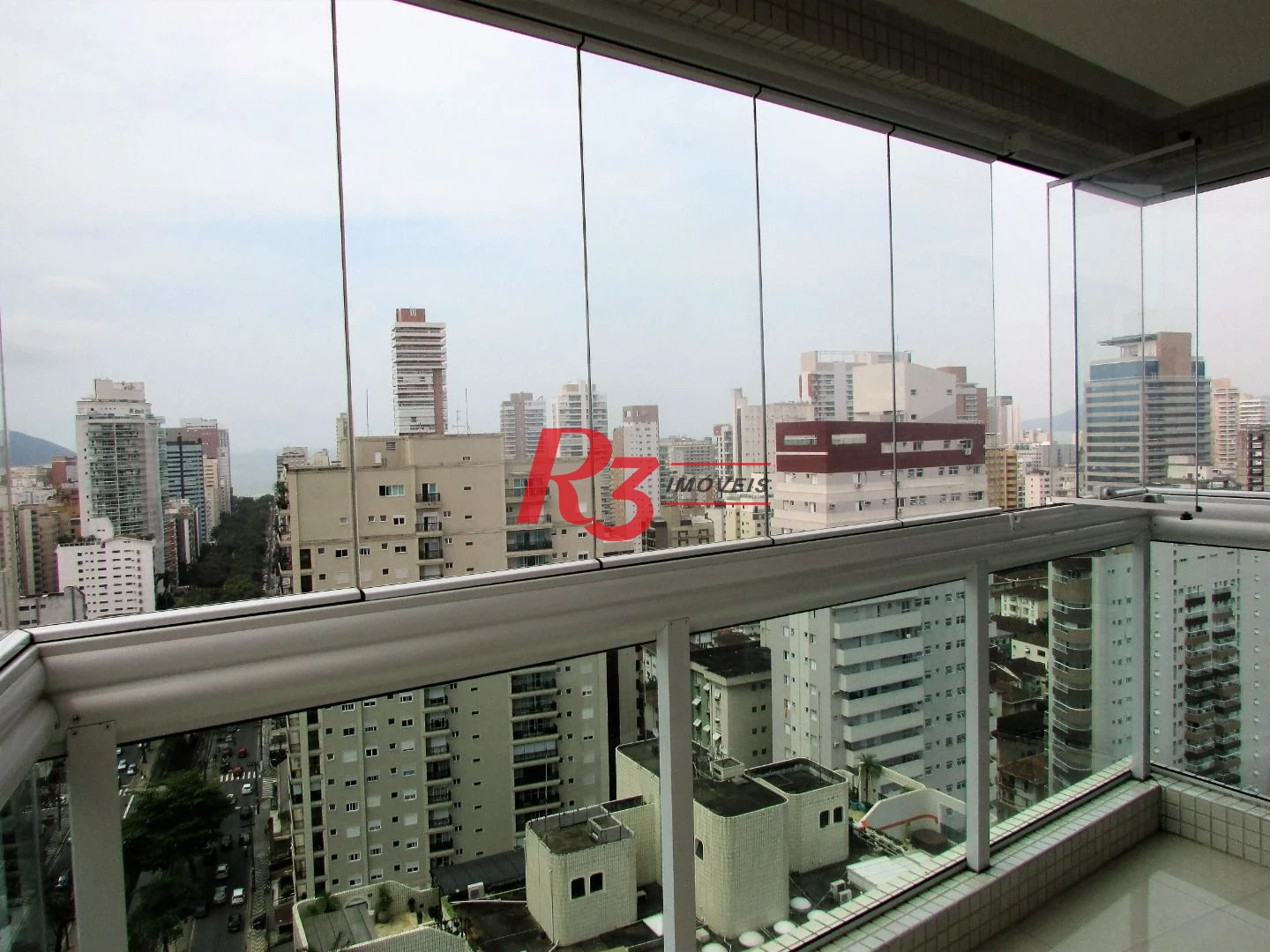 Apartamento com 3 dormitórios para alugar, 178 m² por R$ 19.000,00/mês - Gonzaga - Santos/SP