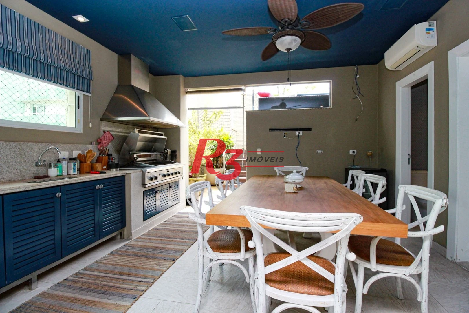 Cobertura com 4 dormitórios à venda, 430 m² por R$ 5.000.000 no Boqueirão em Santos/SP