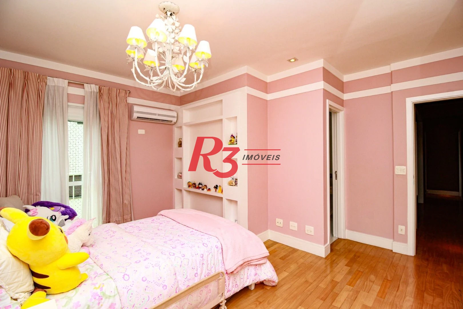 Cobertura com 4 dormitórios à venda, 430 m² por R$ 5.000.000 no Boqueirão em Santos/SP