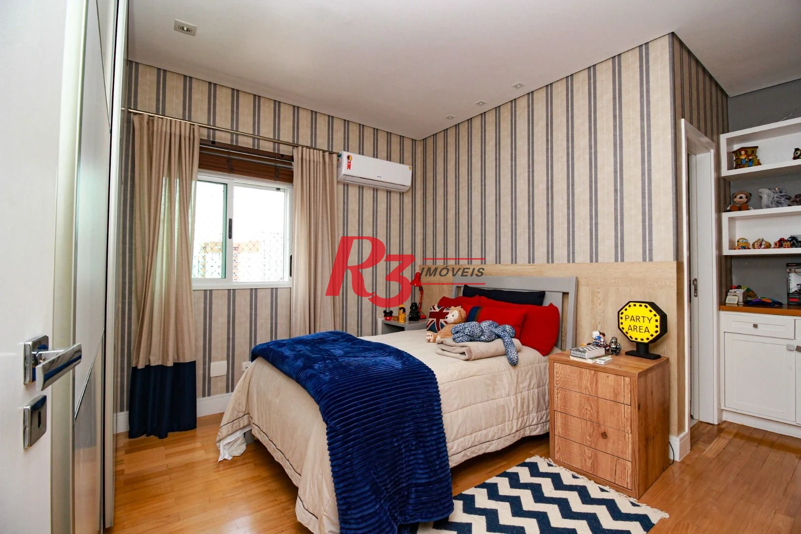 Cobertura com 4 dormitórios à venda, 430 m² por R$ 5.000.000 no Boqueirão em Santos/SP