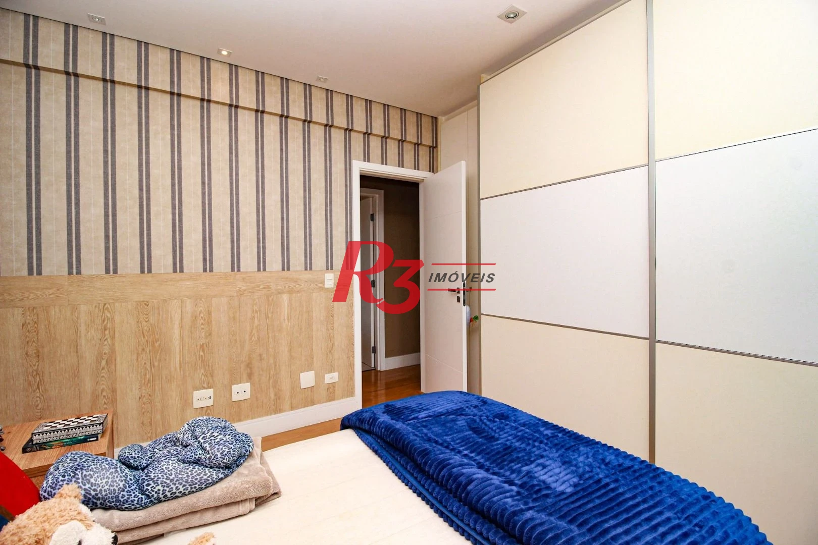 Cobertura com 4 dormitórios à venda, 430 m² por R$ 5.000.000 no Boqueirão em Santos/SP