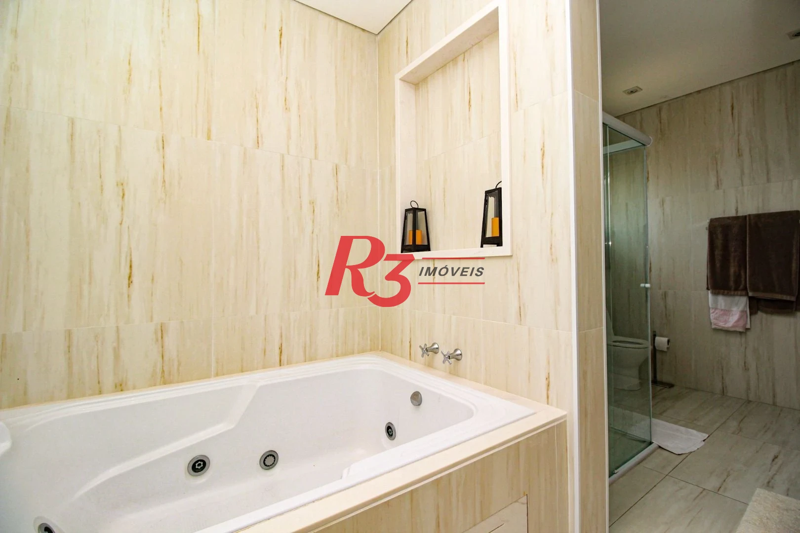 Cobertura com 4 dormitórios à venda, 430 m² por R$ 5.000.000 no Boqueirão em Santos/SP