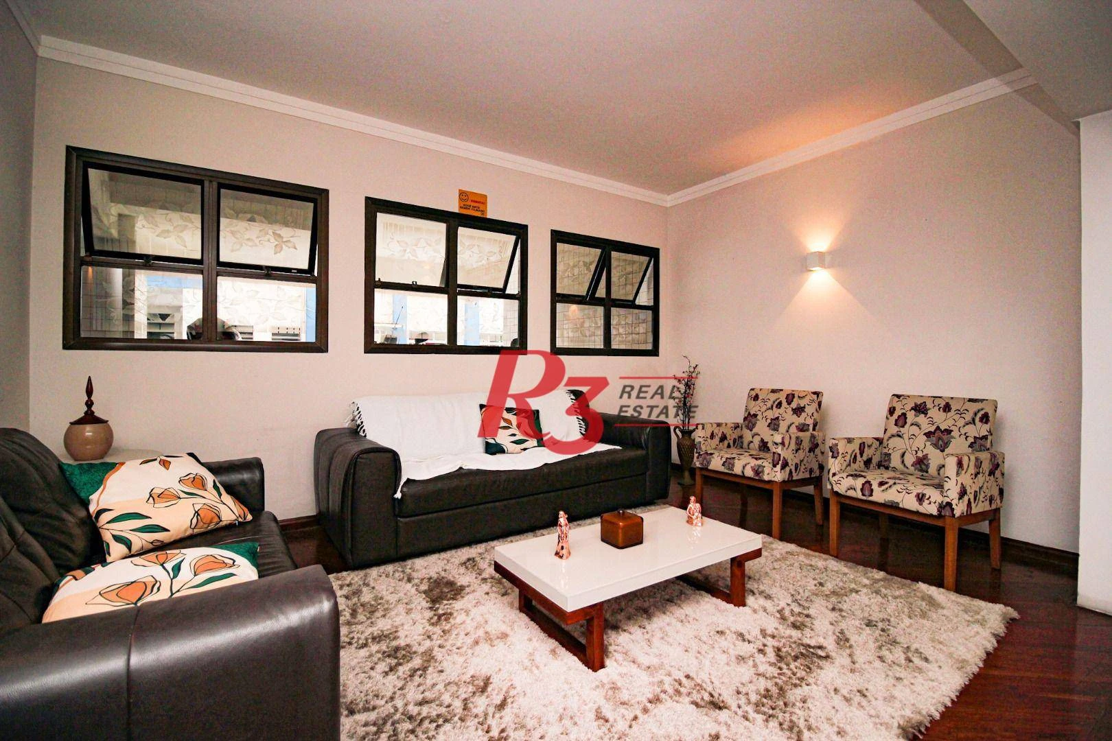 Apartamento com 2 dormitórios à venda, 99 m² por R$ 580.000,00 - Centro - São Vicente/SP