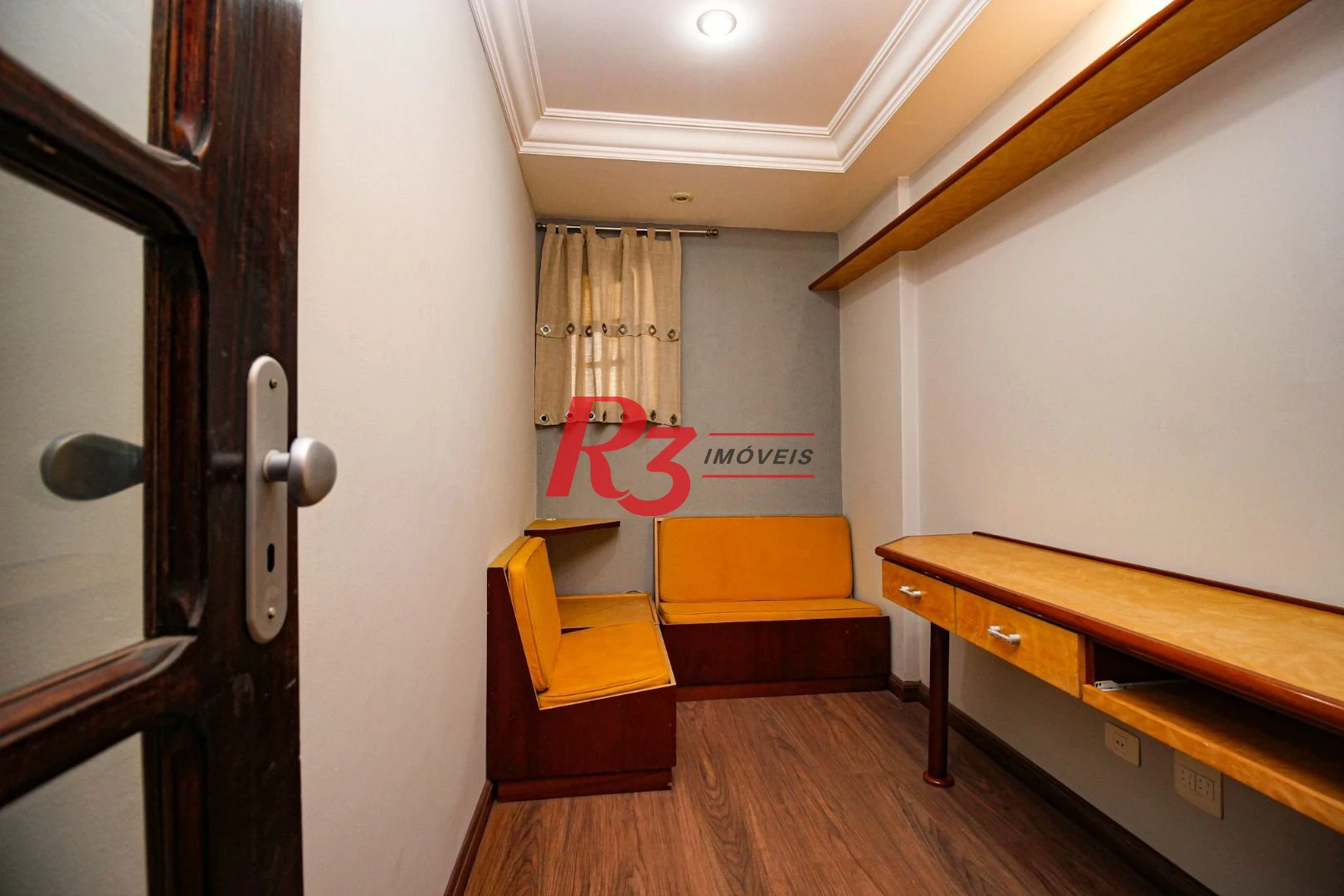 Apartamento com 2 dormitórios à venda, 99 m² por R$ 580.000,00 - Centro - São Vicente/SP