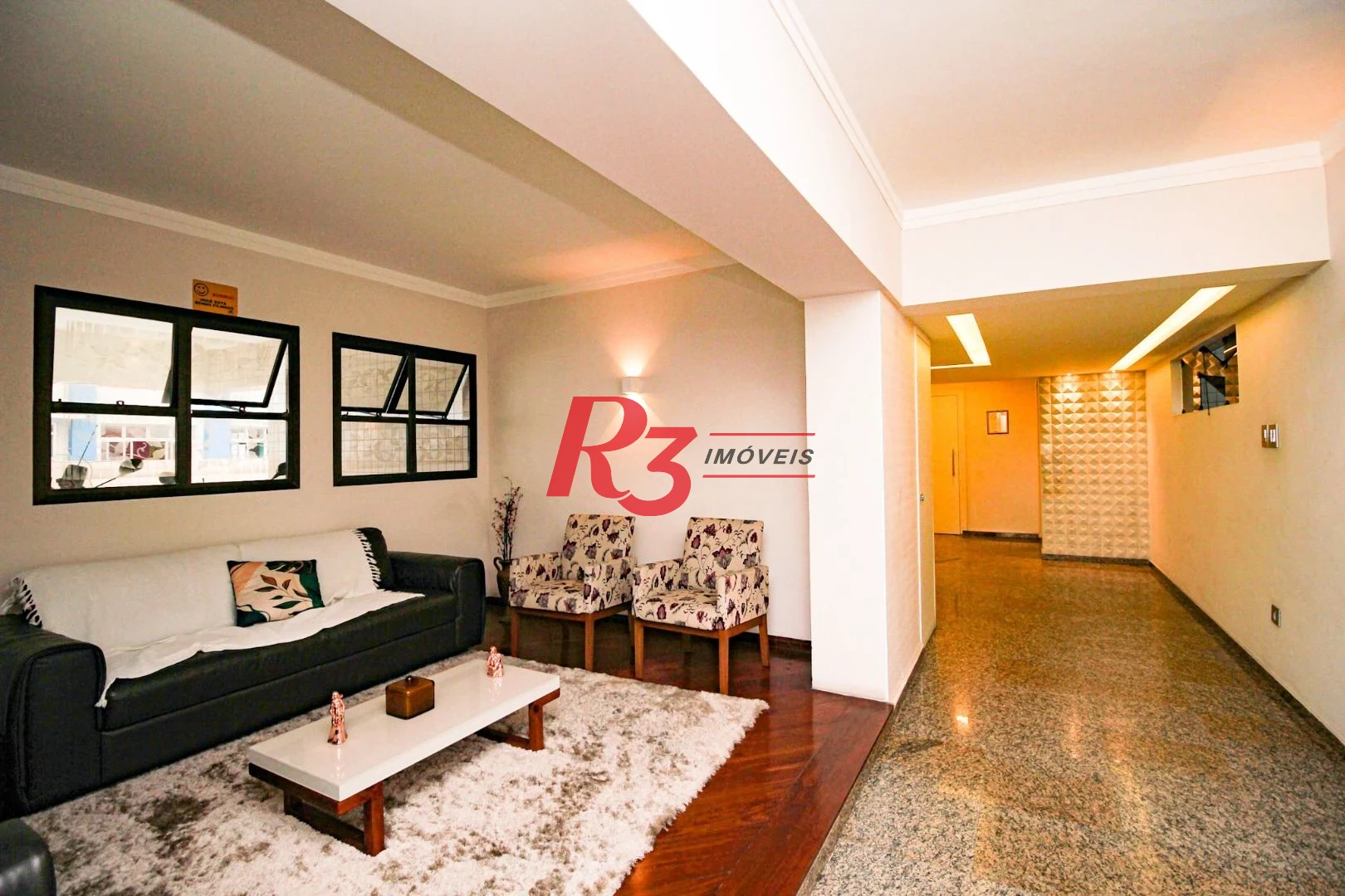 Apartamento com 2 dormitórios à venda, 99 m² por R$ 580.000,00 - Centro - São Vicente/SP
