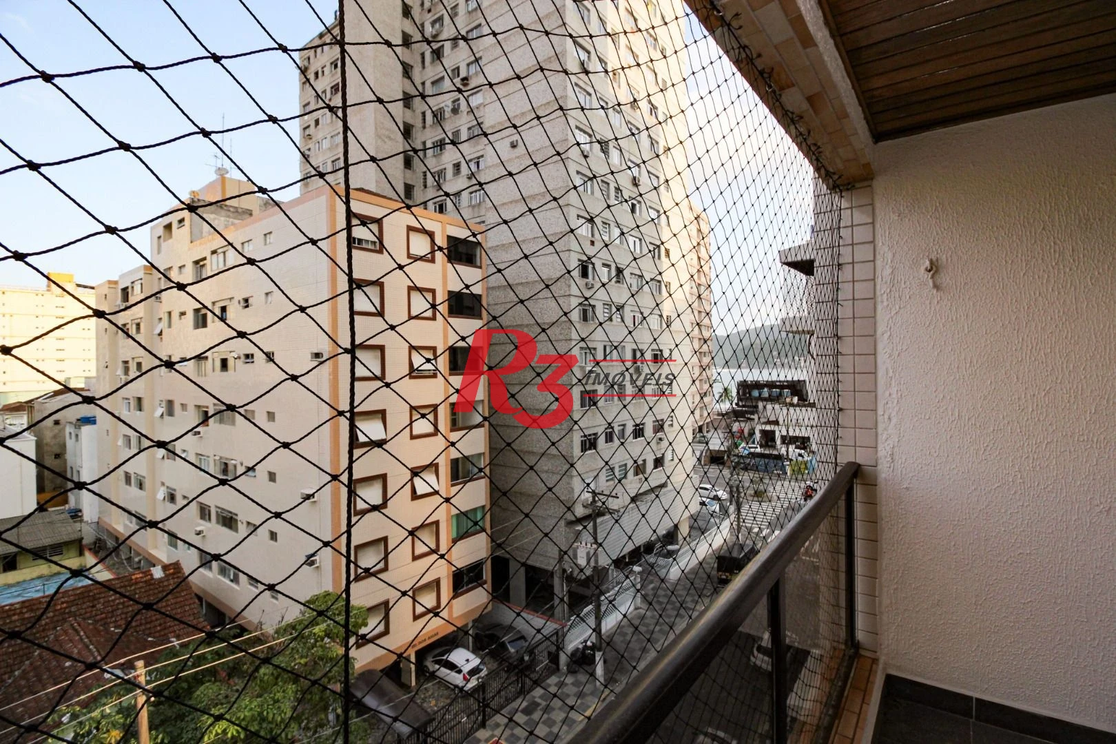 Apartamento com 2 dormitórios à venda, 99 m² por R$ 580.000,00 - Centro - São Vicente/SP