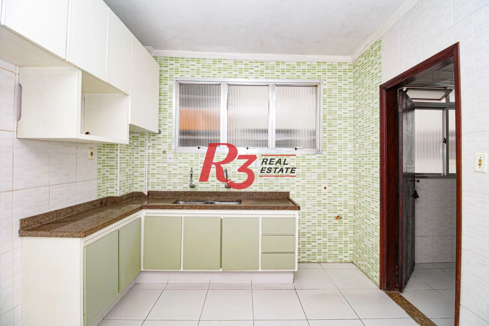 Apartamento com 3 dormitórios, 140 m² - venda por R$ 790.000,00 ou aluguel por R$ 5.900,00/mês - Marapé - Santos/SP