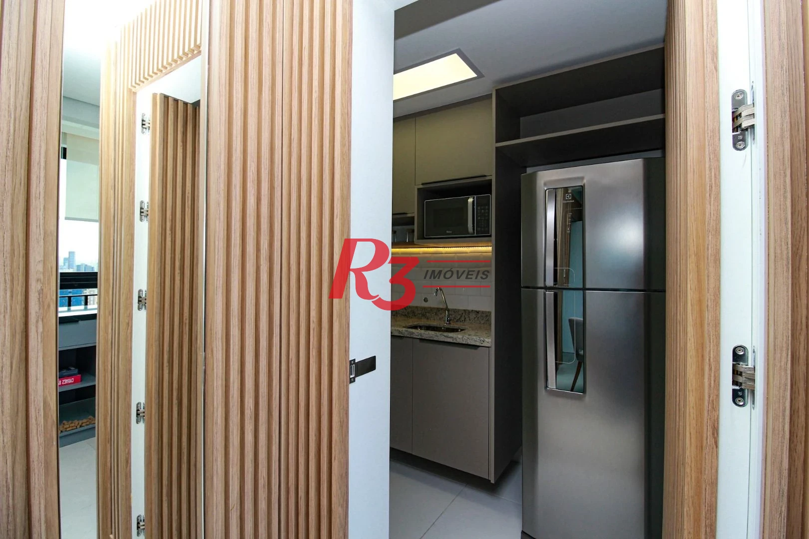 Apartamento à venda, 78 m² por R$ 970.000,00 - Marapé - Santos/SP