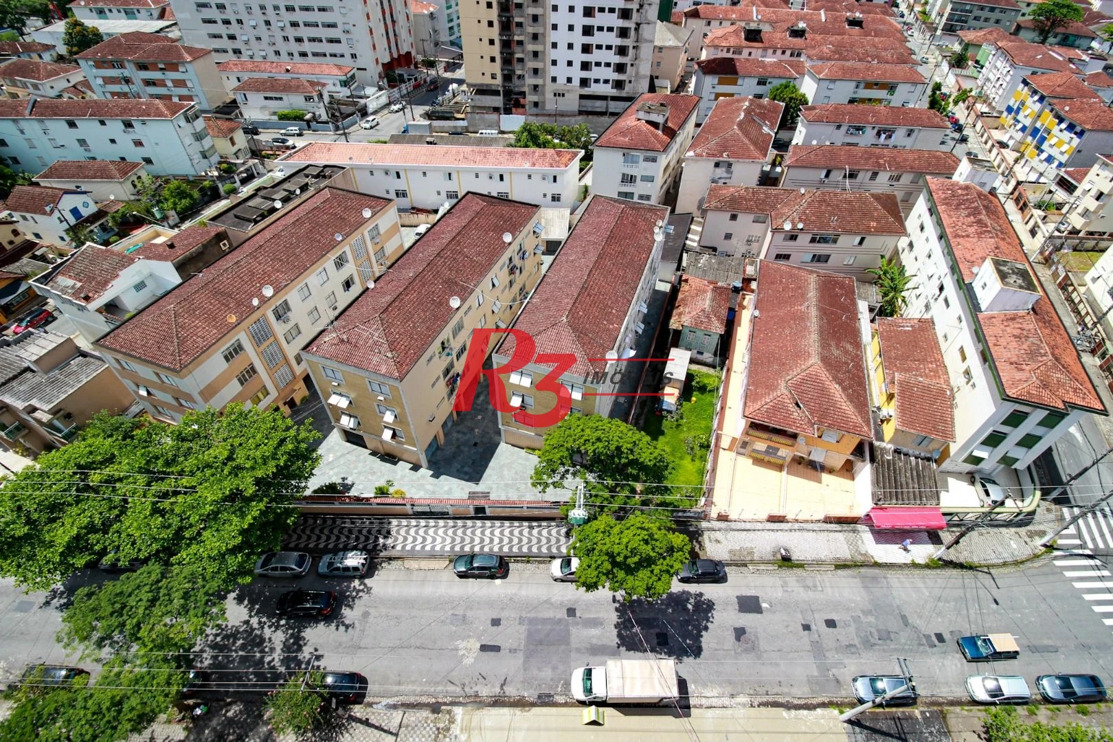 Apartamento com 2 dormitórios à venda, 78 m² por R$ 850.000,00 - Marapé - Santos/SP