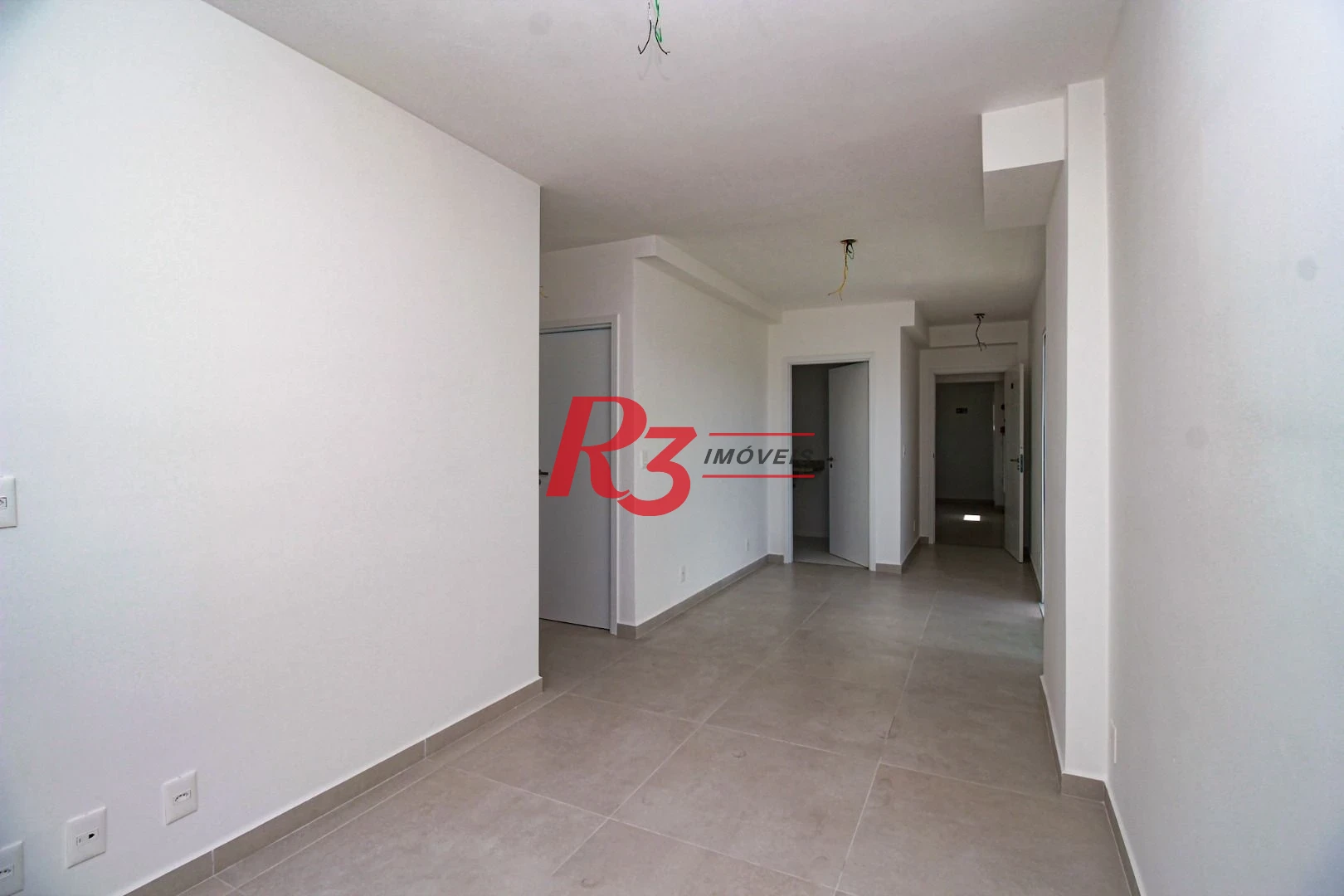 Apartamento com 2 dormitórios à venda, 78 m² por R$ 850.000,00 - Marapé - Santos/SP