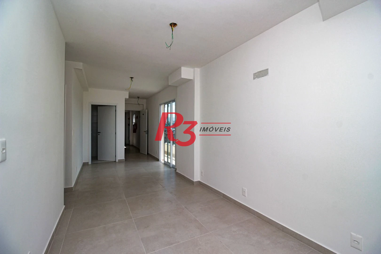 Apartamento com 2 dormitórios à venda, 78 m² por R$ 850.000,00 - Marapé - Santos/SP