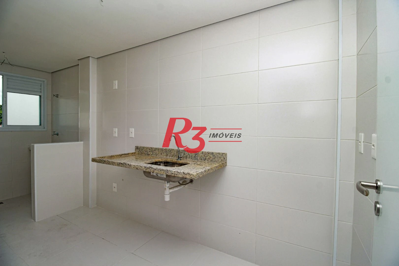 Apartamento com 2 dormitórios à venda, 78 m² por R$ 850.000,00 - Marapé - Santos/SP