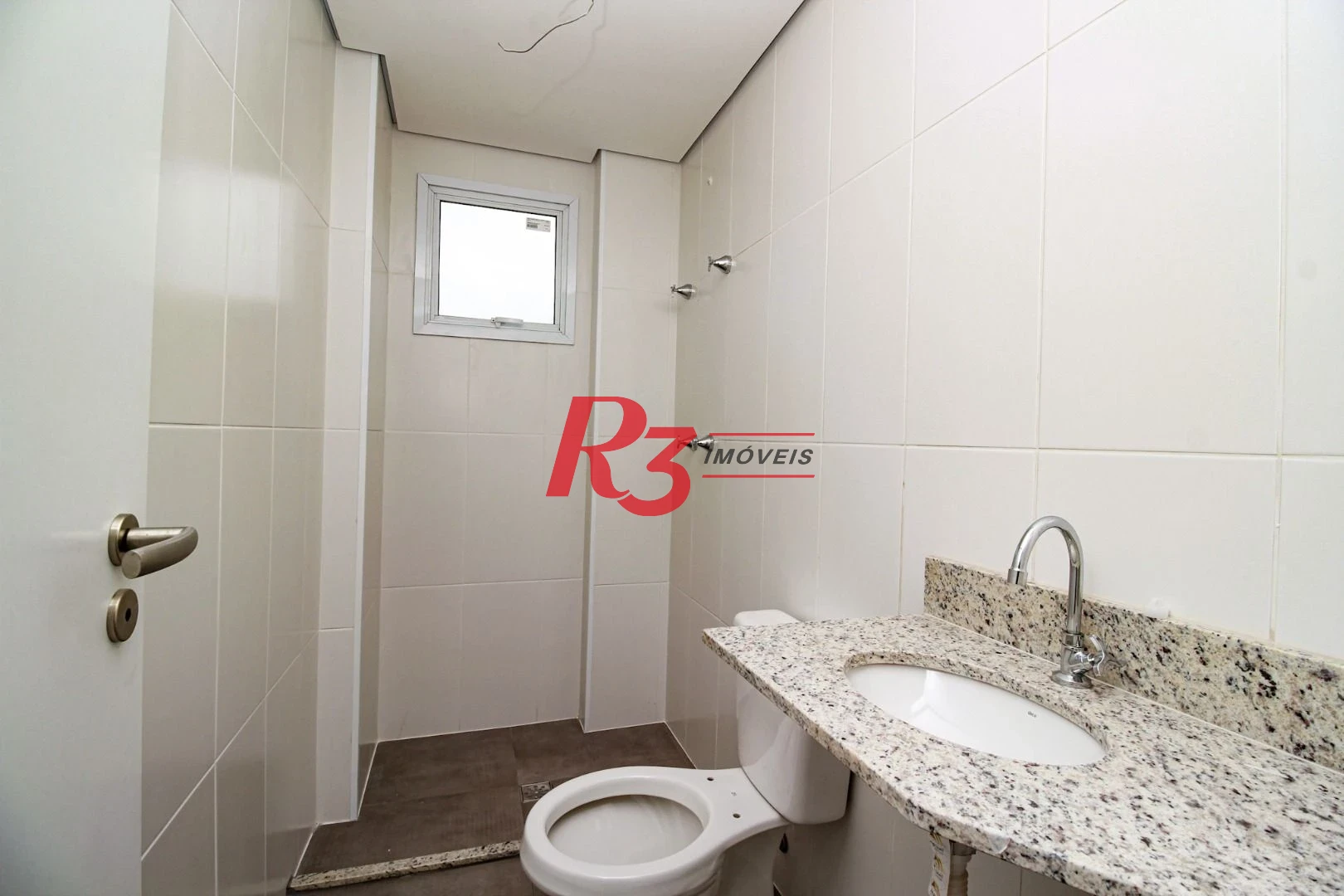 Apartamento com 2 dormitórios à venda, 78 m² por R$ 850.000,00 - Marapé - Santos/SP