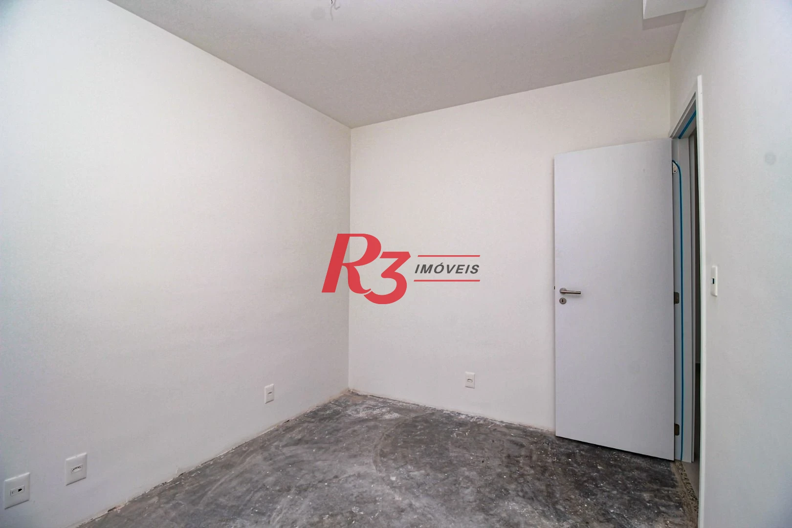 Apartamento com 2 dormitórios à venda, 78 m² por R$ 850.000,00 - Marapé - Santos/SP