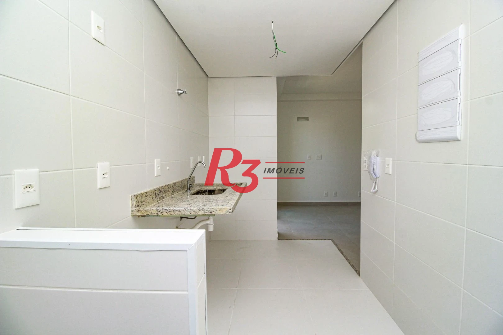 Apartamento com 2 dormitórios à venda, 66 m²  Marapé - Santos/SP