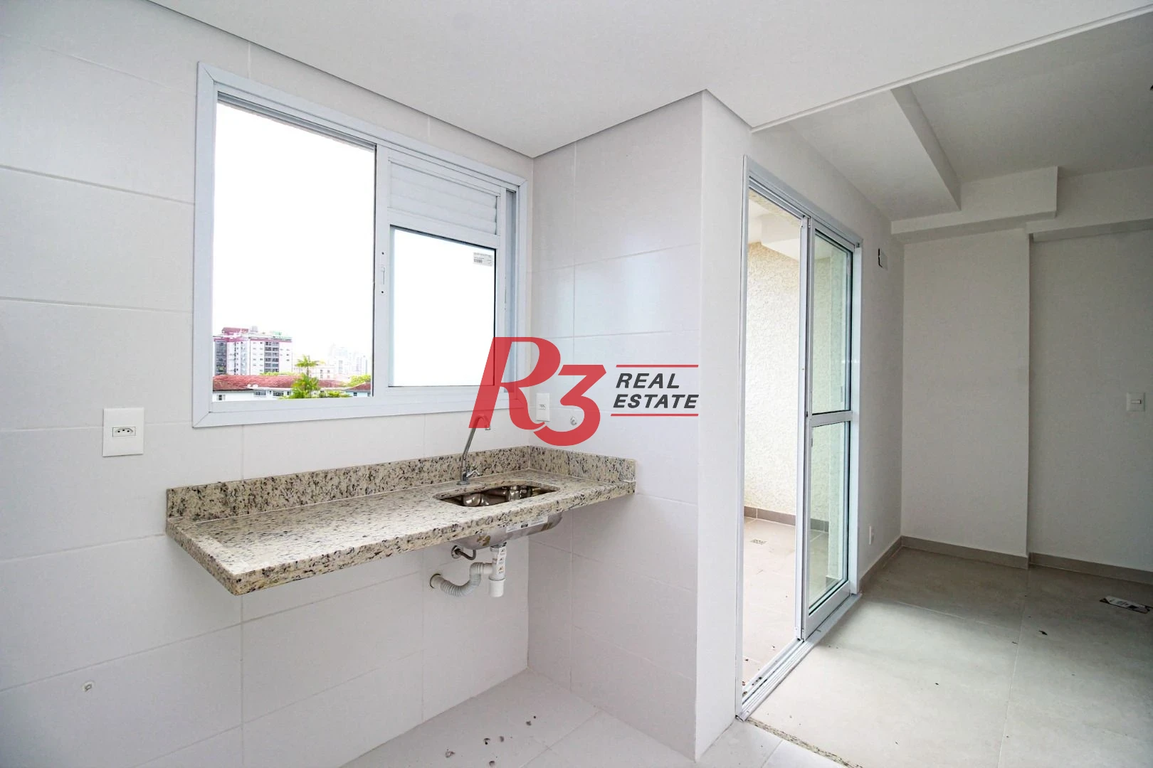 Apartamento com 2 dormitórios à venda, 79 m² - Marapé - Santos/SP
