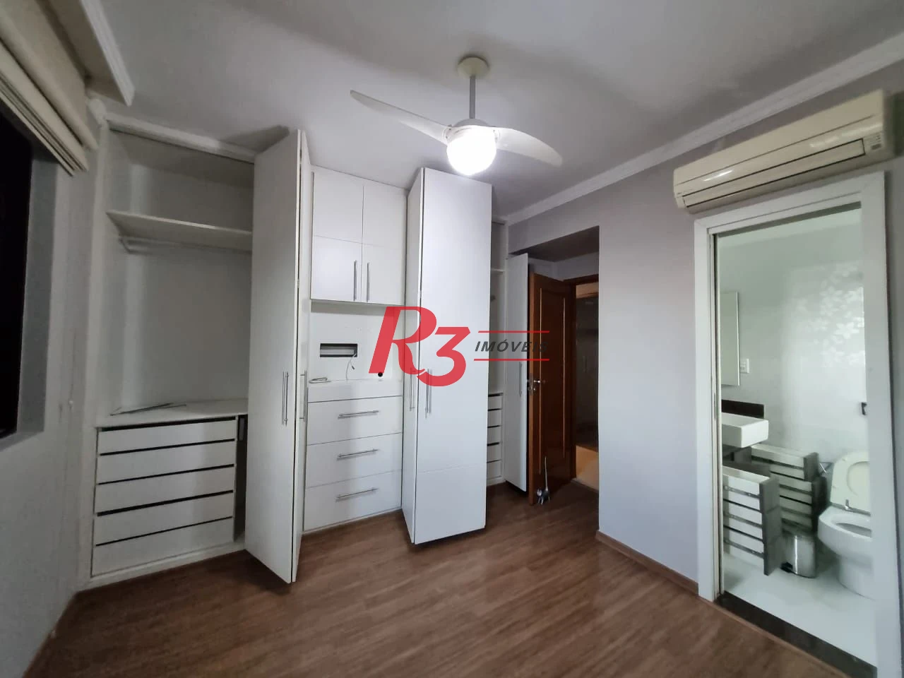 Apartamento com 3 dormitórios para alugar, 99 m² por R$ 5.800,00/mês - Boqueirão - Santos/SP