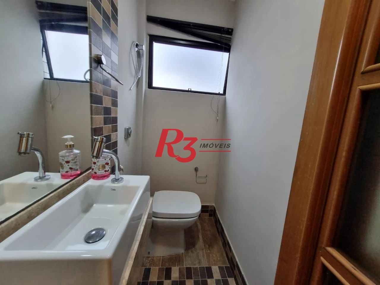 Apartamento com 3 dormitórios para alugar, 99 m² por R$ 5.800,00/mês - Boqueirão - Santos/SP