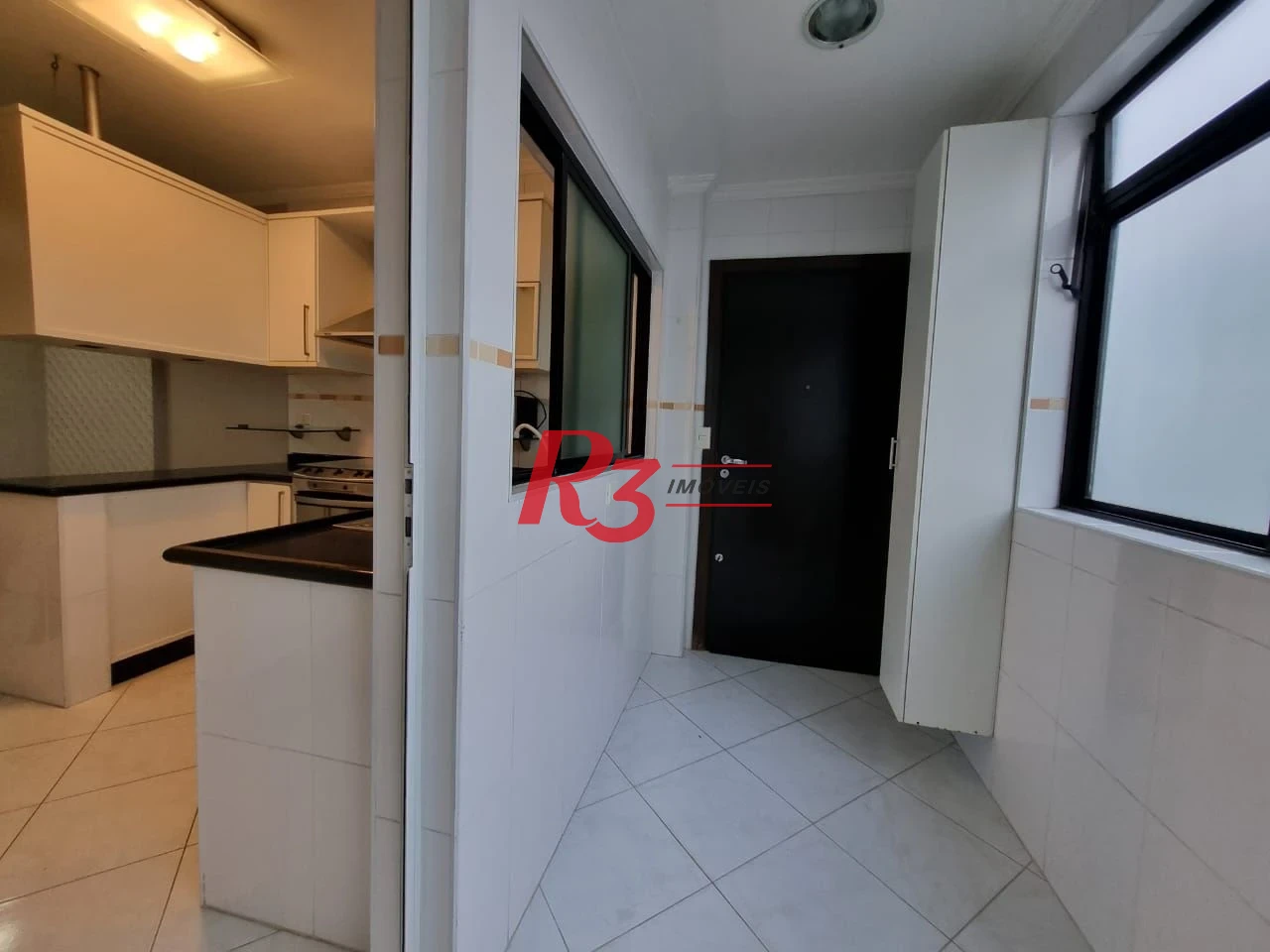 Apartamento com 3 dormitórios para alugar, 99 m² por R$ 5.800,00/mês - Boqueirão - Santos/SP