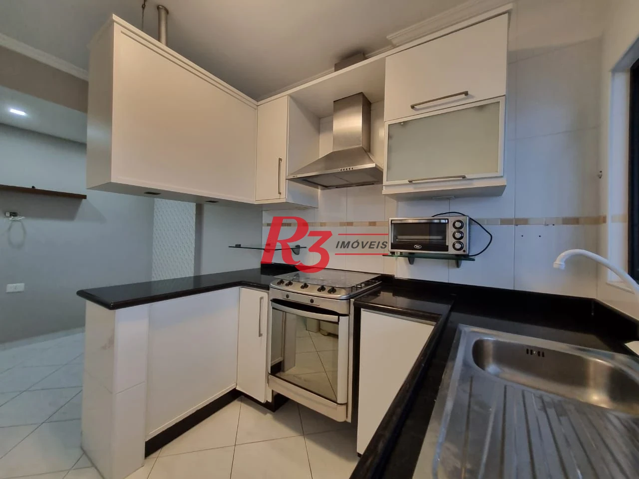 Apartamento com 3 dormitórios para alugar, 99 m² por R$ 5.800,00/mês - Boqueirão - Santos/SP