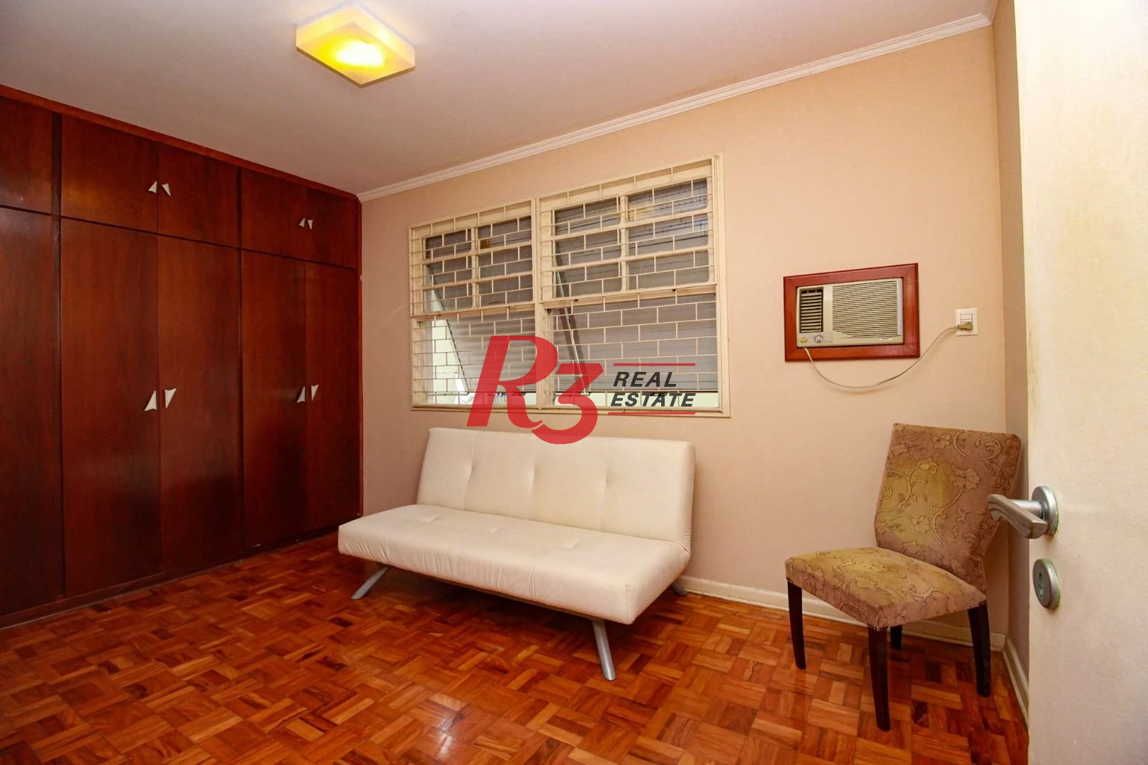 Casa com 4 dormitórios à venda, 228 m² - Ponta da Praia - Santos/SP