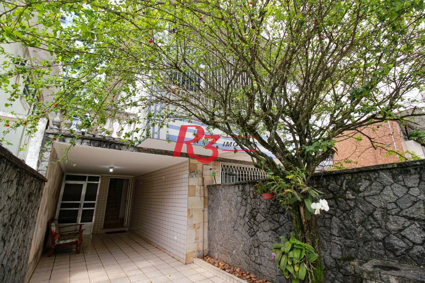 Casa com 4 dormitórios à venda, 228 m² - Ponta da Praia - Santos/SP
